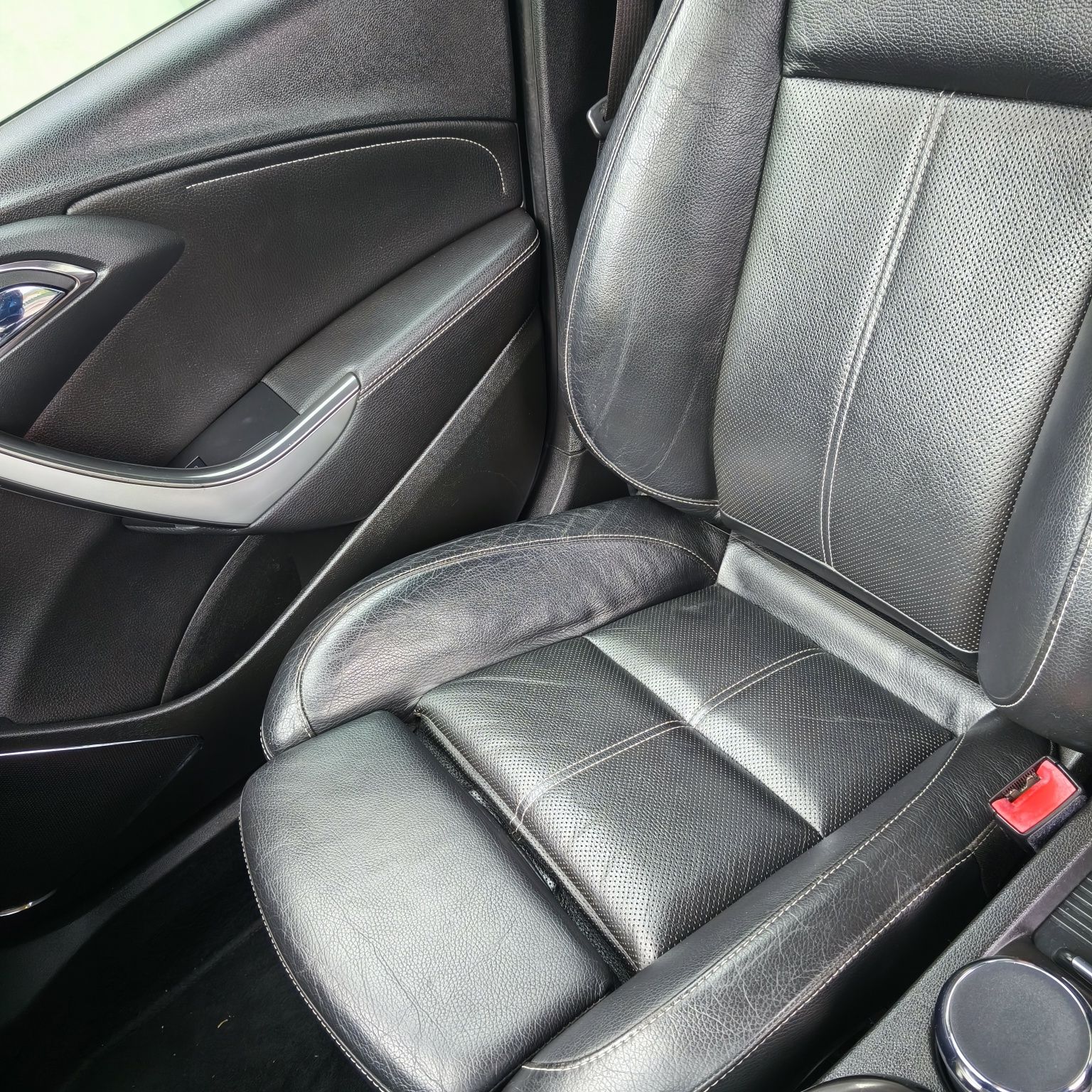 Opel Astra 1.6 180CV-Versão Cosmo