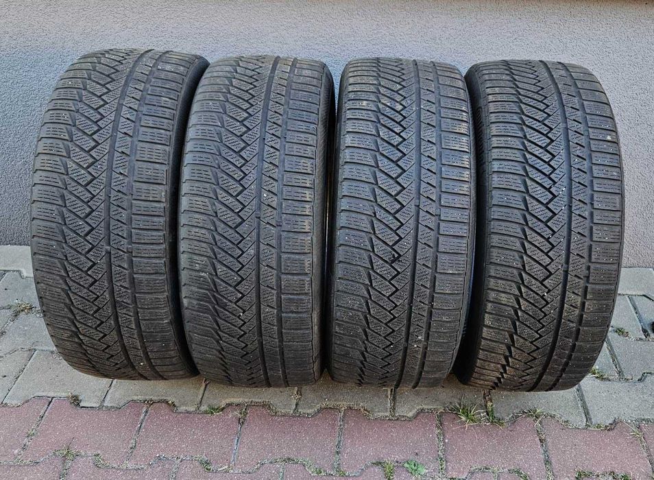 Komplet opon Contintental WinterContact TS 850P 235/40 R19