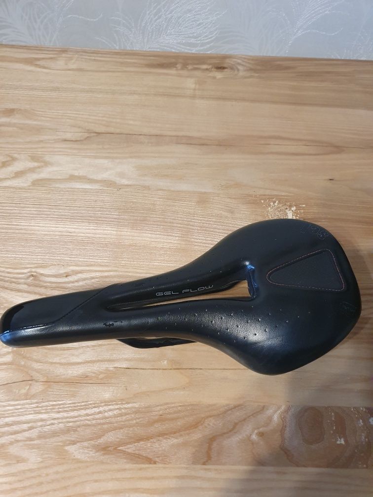 Седло selle italia xr gel flow