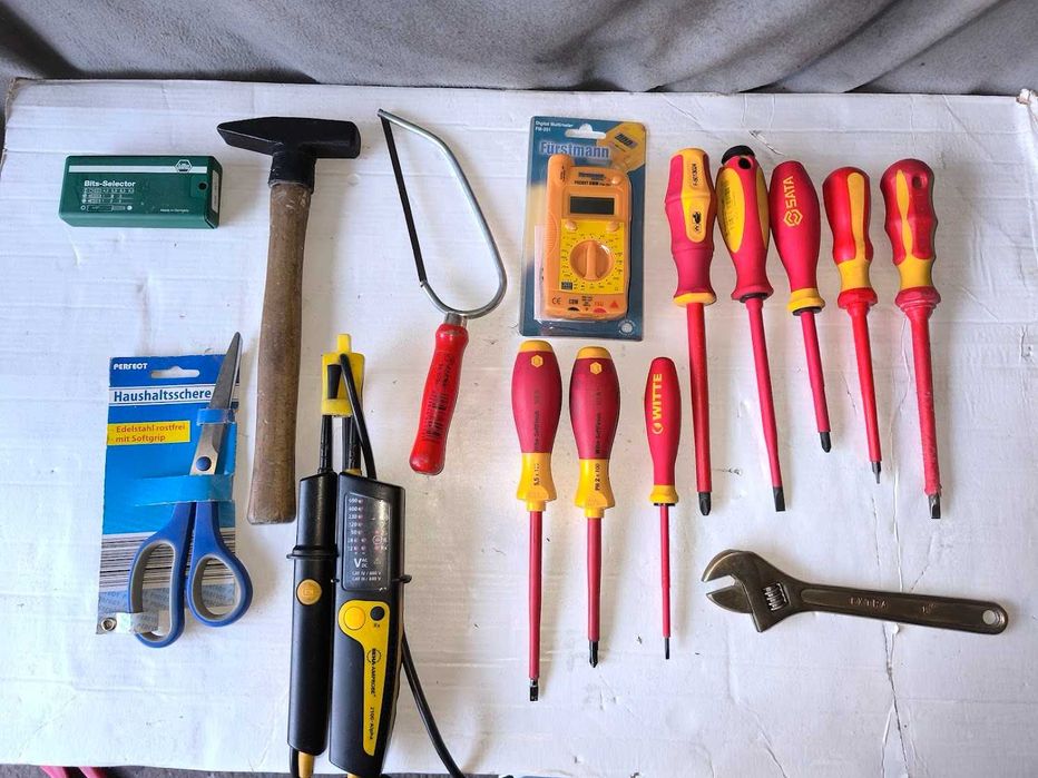 Engelbert Strauss Walizka narzędziowa na kółkach+ narzędzia