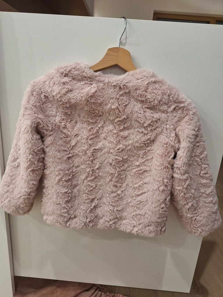 HM Nowe 122 128 futerko sweterek róż pudrowy