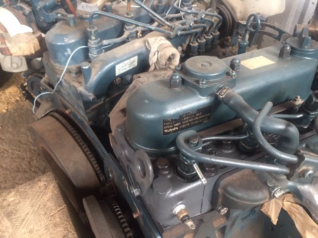 Продам дизельный двигатель Kubota D1703-M,D950