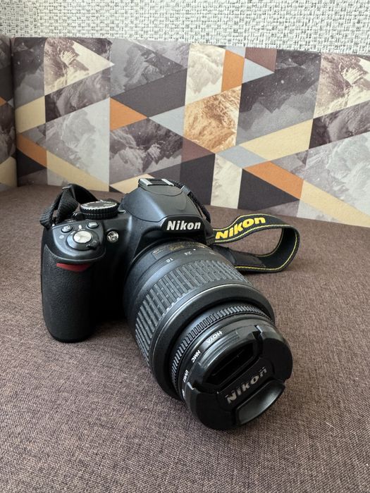 Фотоапарат Nikon D3100