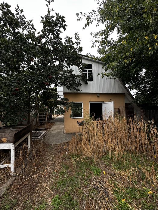 Продаж будинку 68 м на вул Київська без %