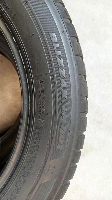 205.60.17 Bridgestone Blizzak LM001 2шт