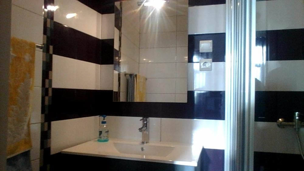 T2 Remodelado Alugo a 30 Metros da Praia