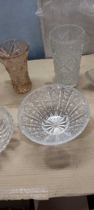 Продам недорого вироби  із кришталю.
