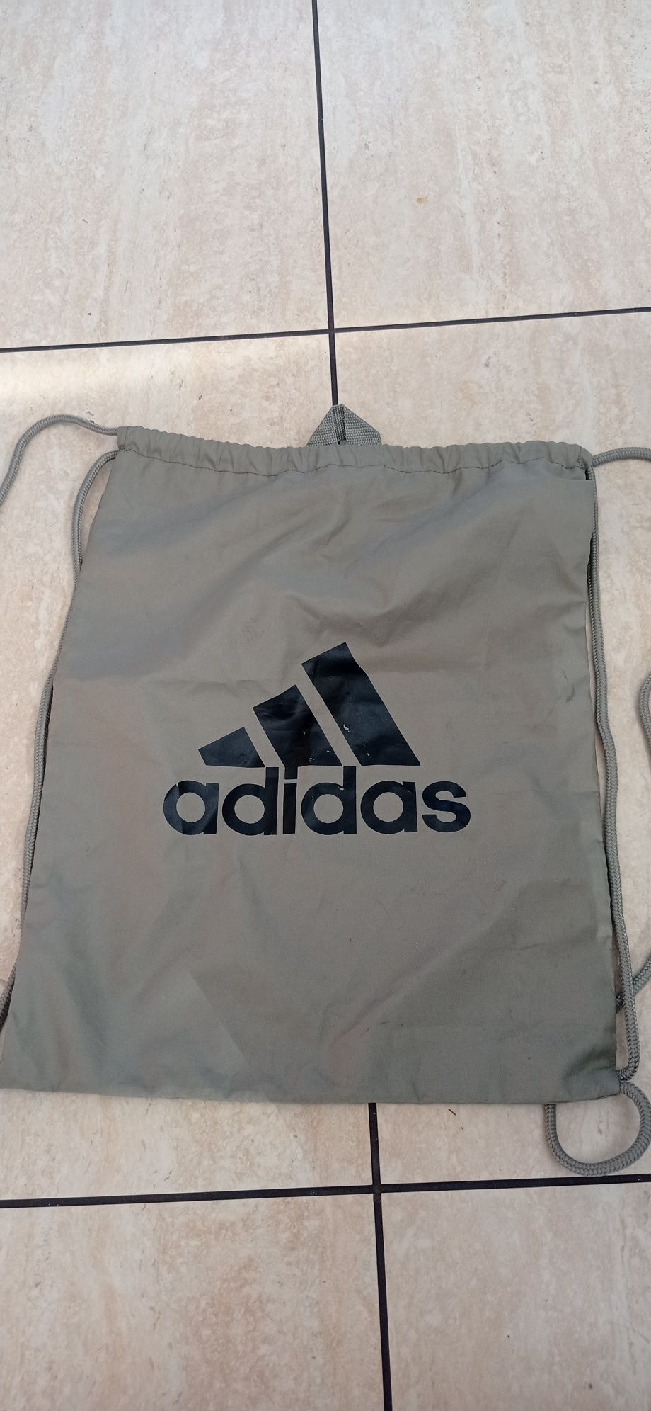 Worek.      adidas