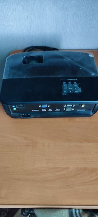 Продам проектор .
