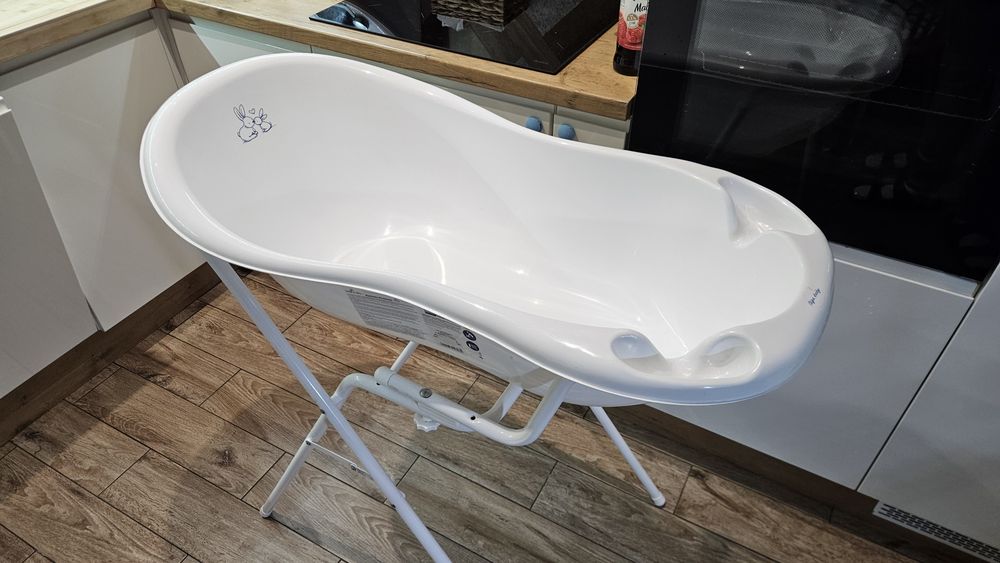 Wanienka z stelażem największa