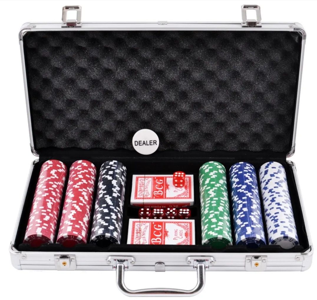 Покерний набір в алюмінієвому кейсі на 300 фішок