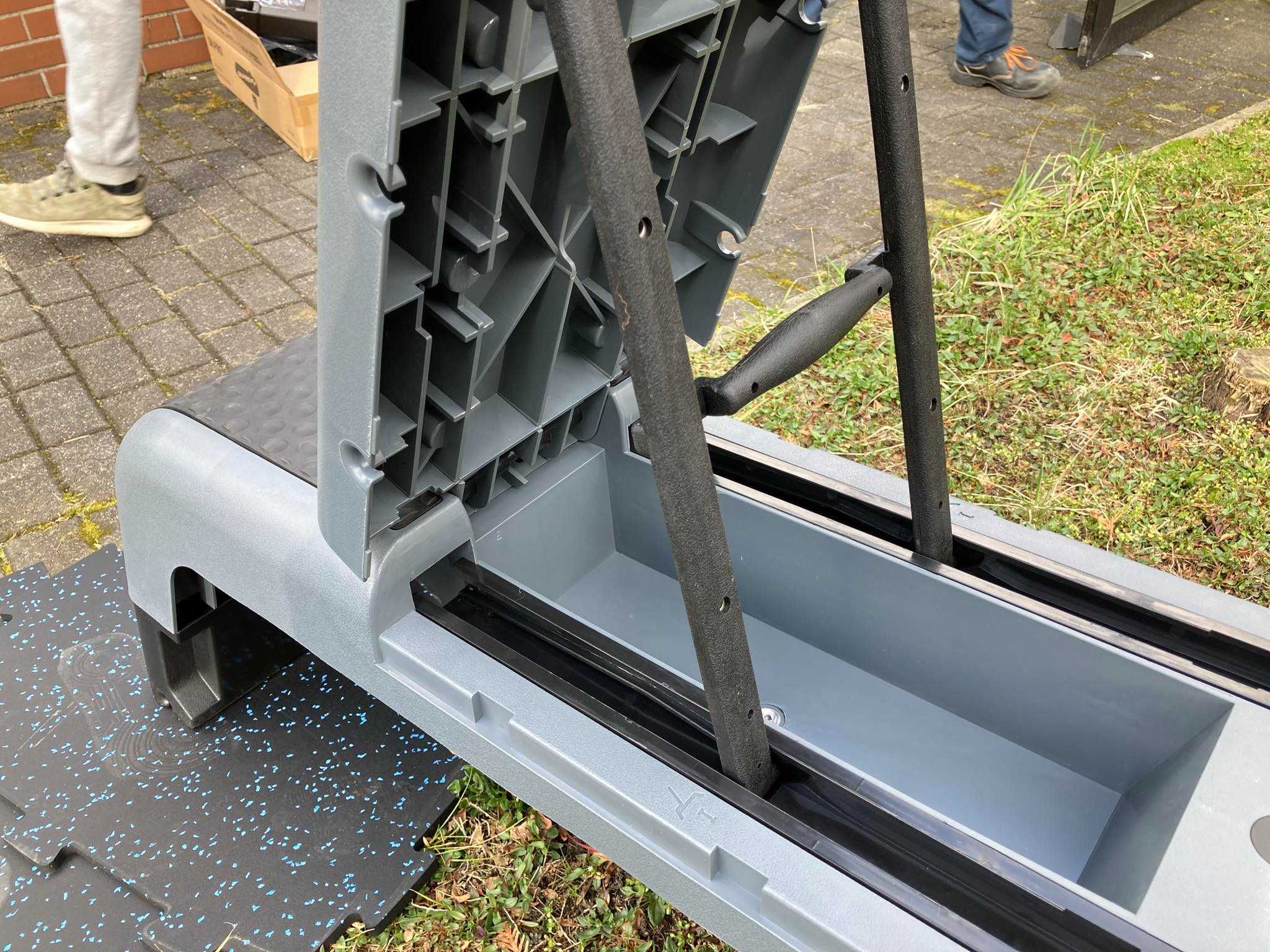 Step Regulowany z funkcją ławki 2w1.