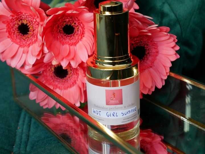 Naturalne perfumy w olejku damskie Hot Girl gardenia goździk cytrusy