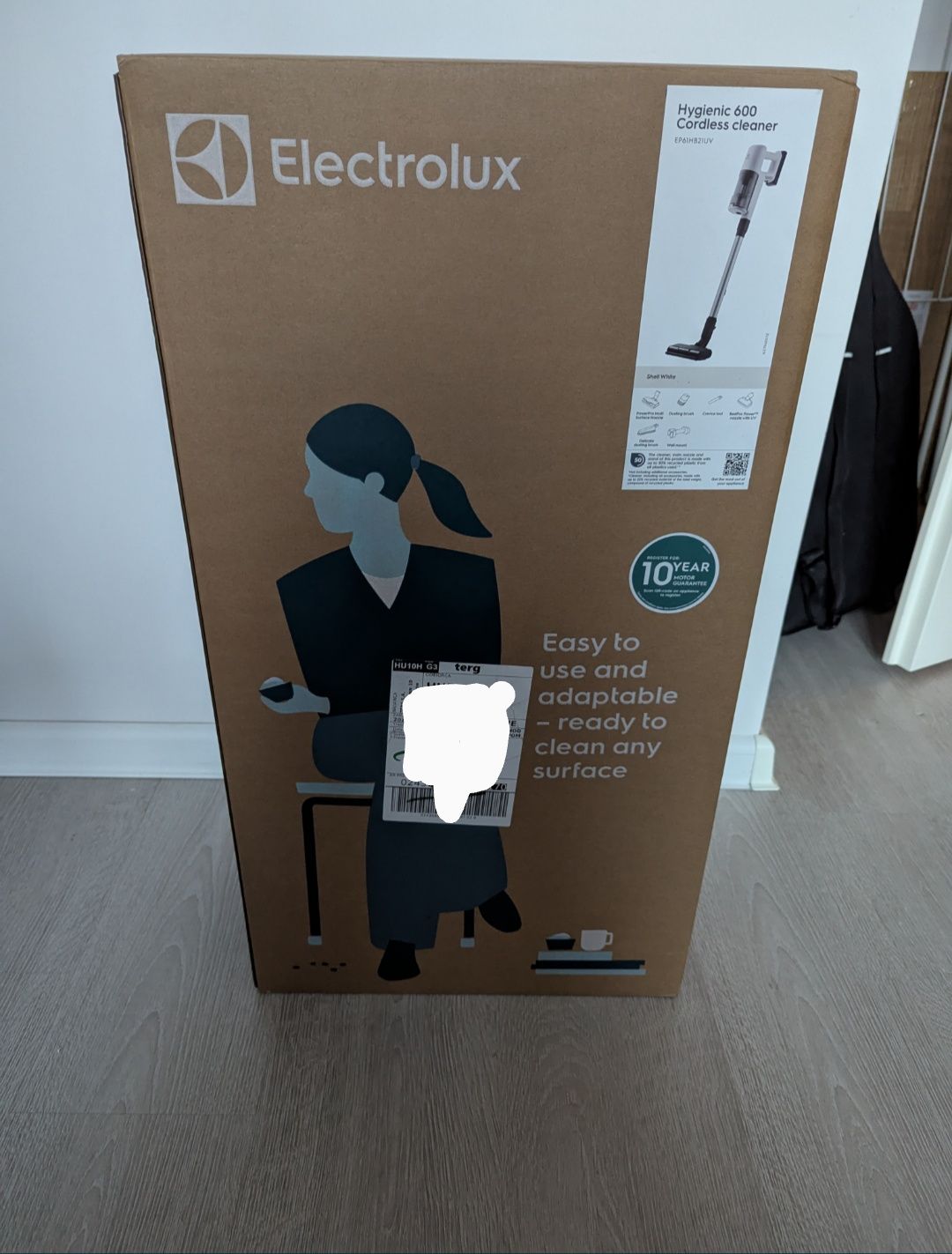 Nowy odkurzacz pionowy ELECTROLUX Hygienic 600 EP61HB21UV