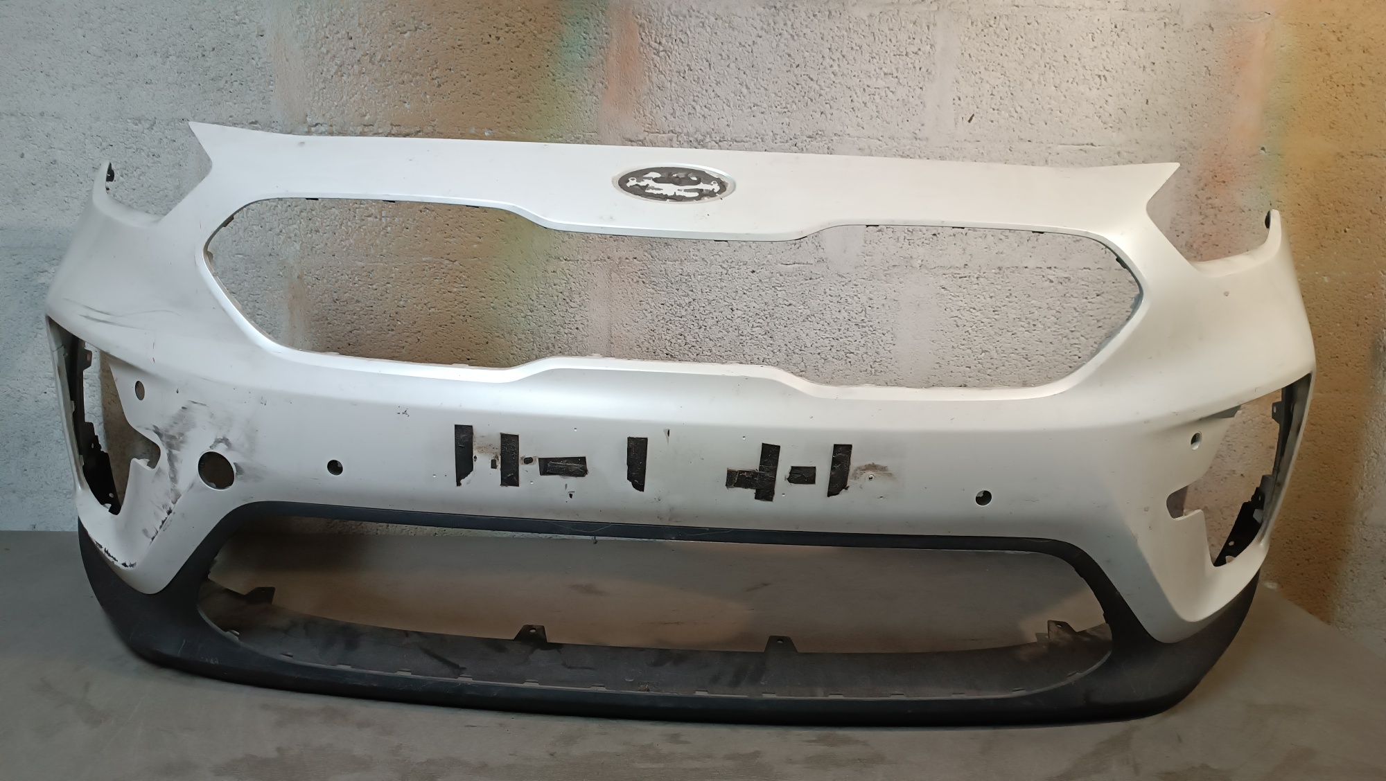 Vendo parachoque de frente Kia Niro ano 2018/22