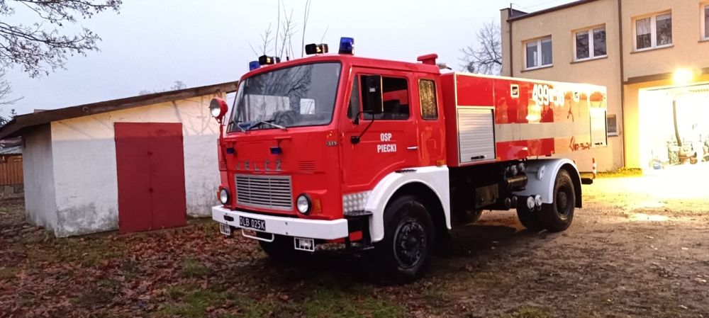 Wóz strażacki Jelcz 004