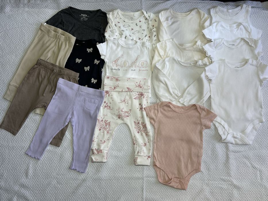 Комплект одягу для дівчинки 62/74/80, 6-12 міс