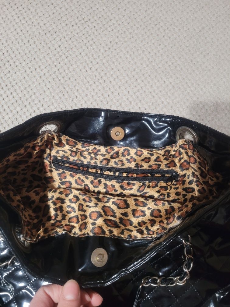 Czarna torba Primark
