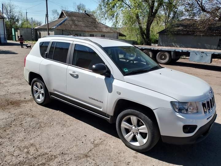 Jeep compass 2011