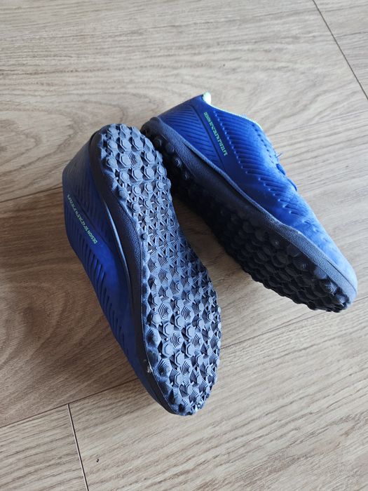 Buty piłkarskie Turfy KIPSTA