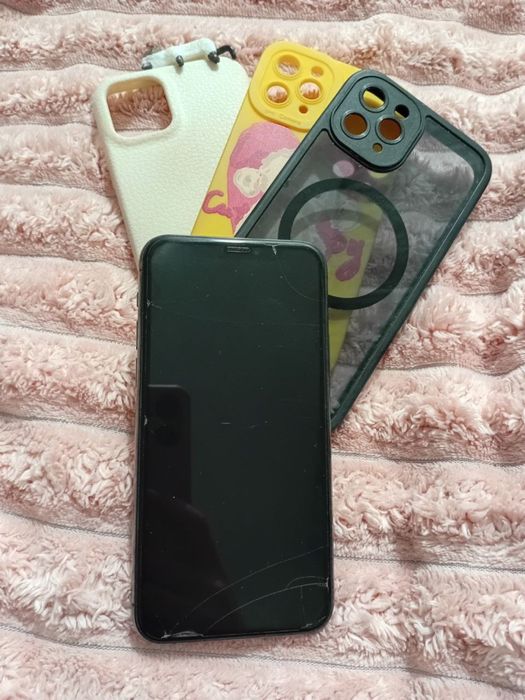 Айфон 11 про 64.