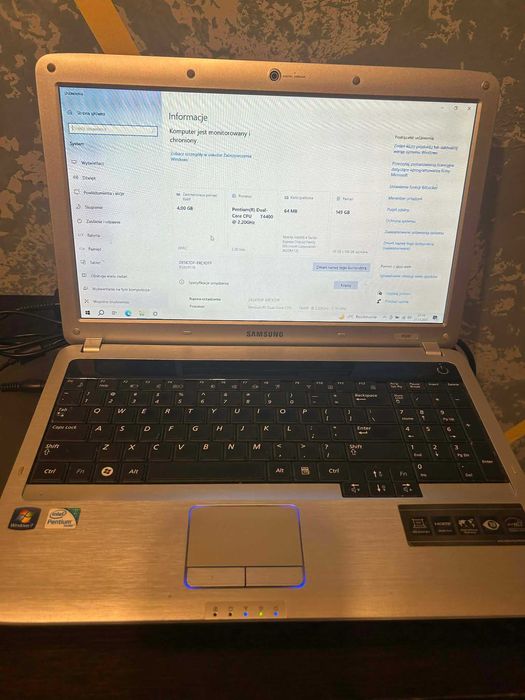 Laptop Samsung R530