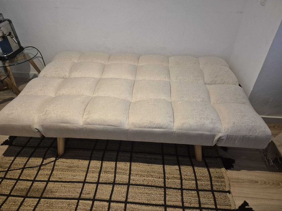 Sofá-cama NOVO moderno, estilo escandinavo.