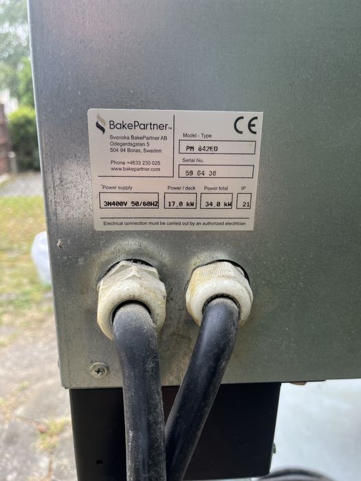 Piec do pizzy sterowany elektronicznie 2-komorowy 16*pizza 400mm