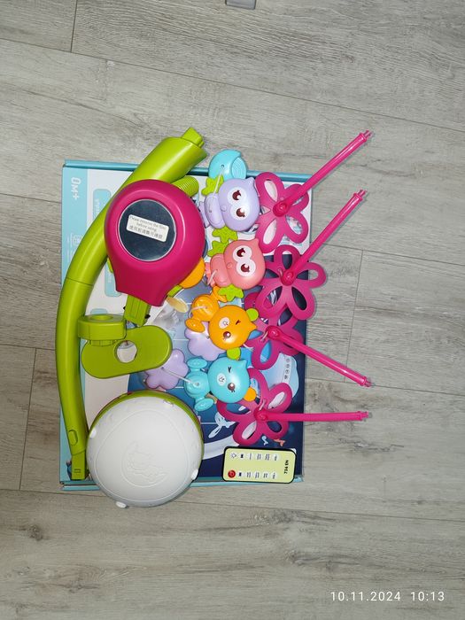 Музичний мобіль на ліжечко