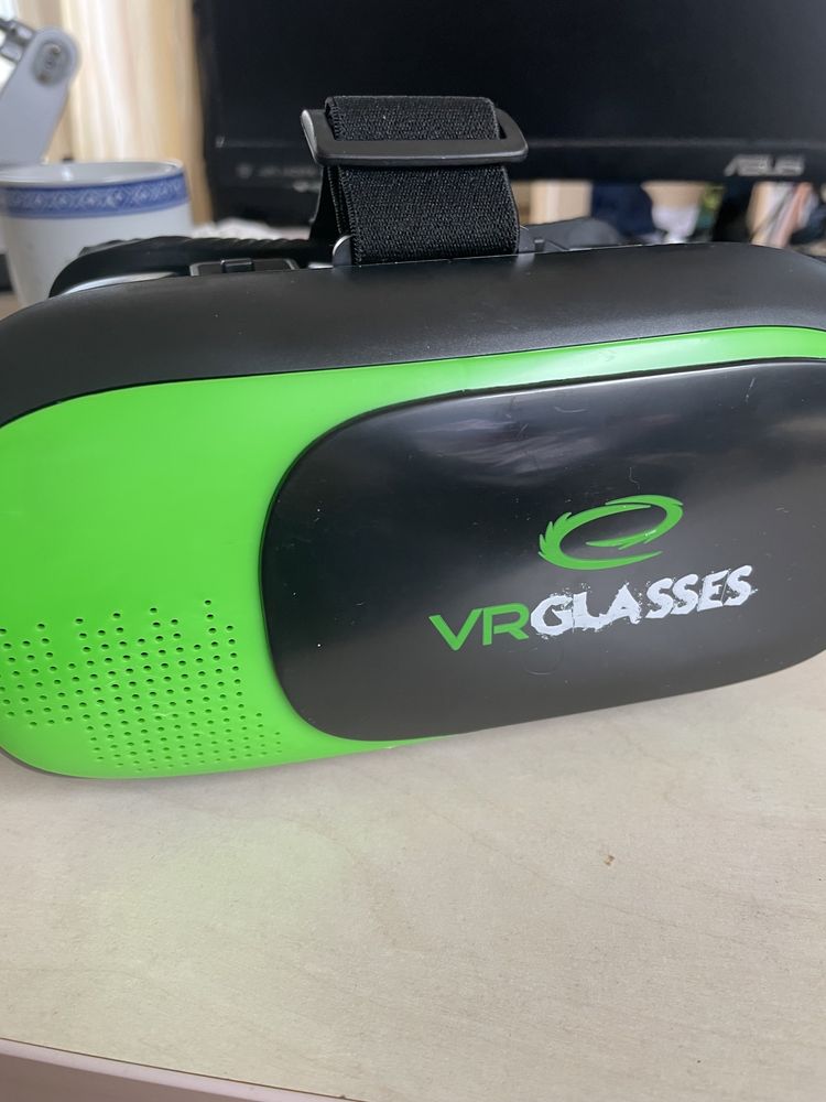 Google VR z kontrolerem, na telefon, wirtualna rzeczywistość VR