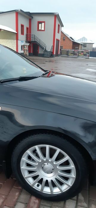 Продасться Ауді А6 с6 седан 2004р. Має непоганий вид.