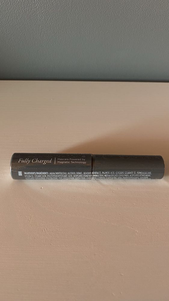 PÜR - Fully Charged Mascara