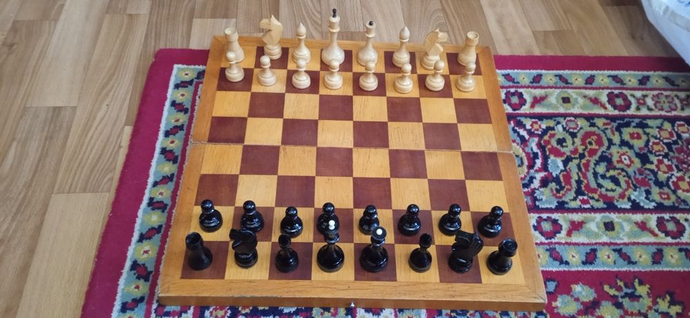 Шахматы деревянные на большой доске СССР
