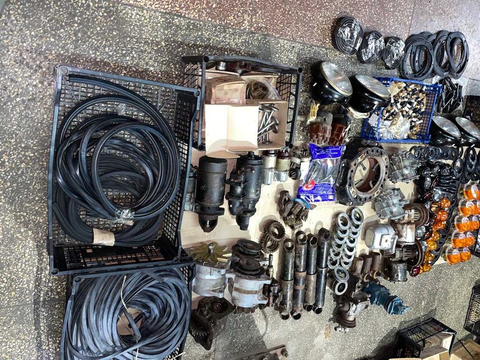 Запчастини для автомобіля Зил 130, Зил 131