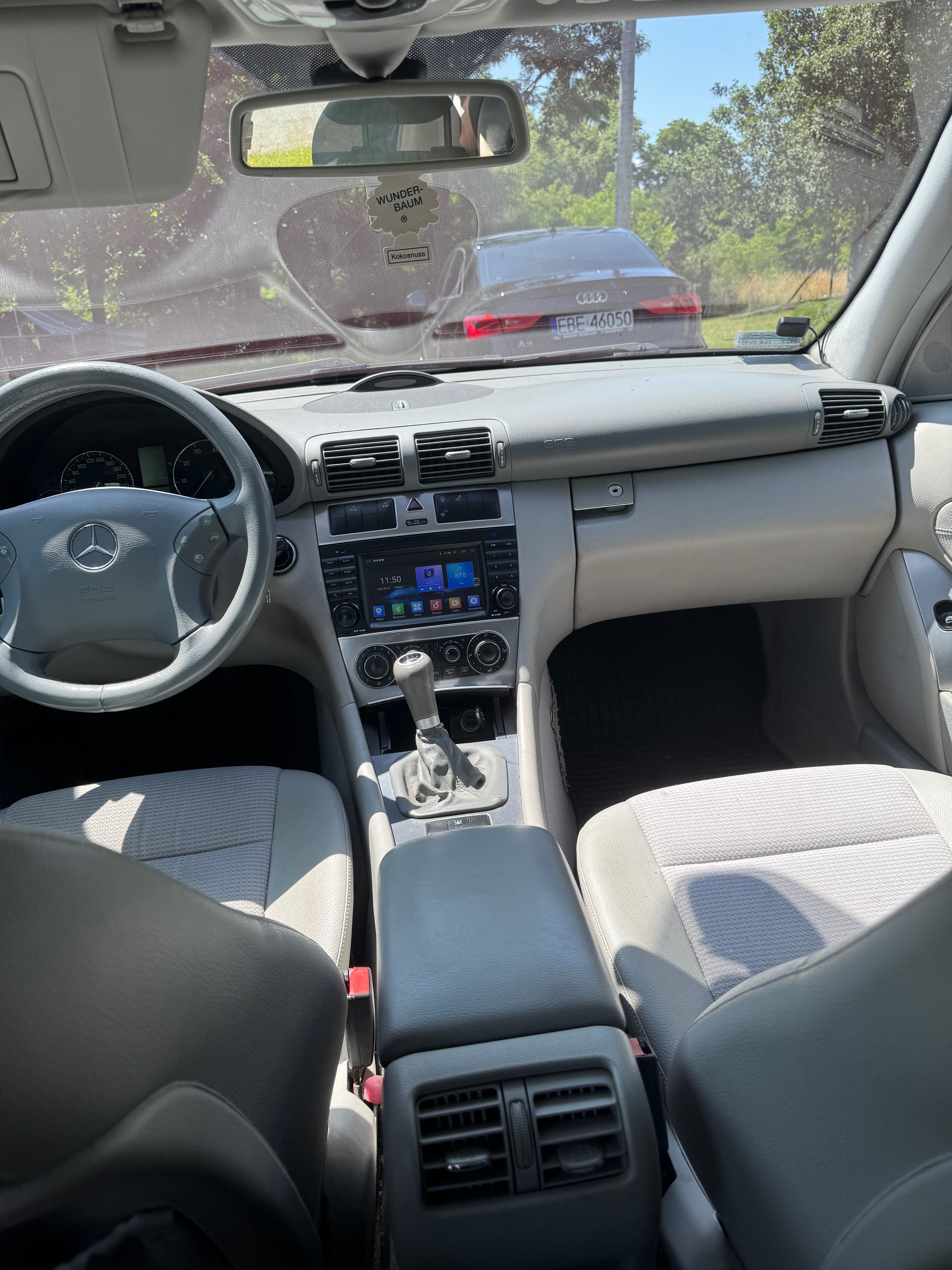 Mercedes c klasa c230 kompresor polift avantgarde