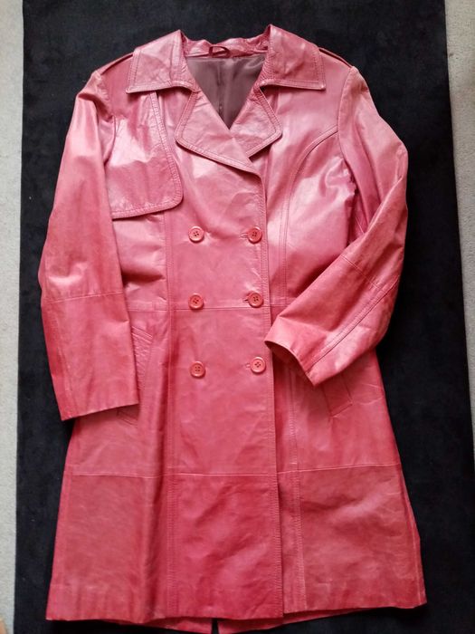 casaco comprido em pele