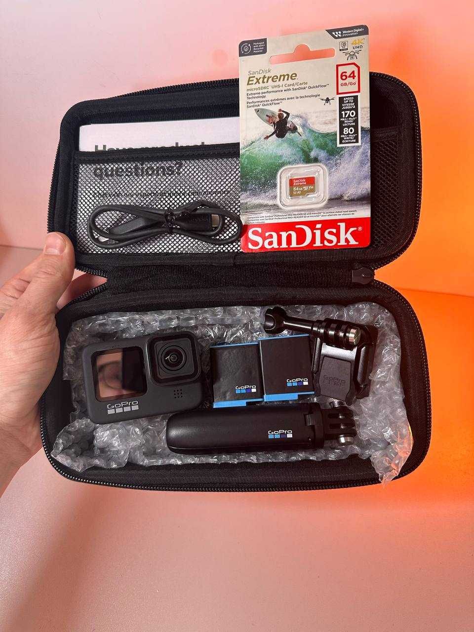 Чудовий набір GoPro 9 - екшн камера з двома екранчиками