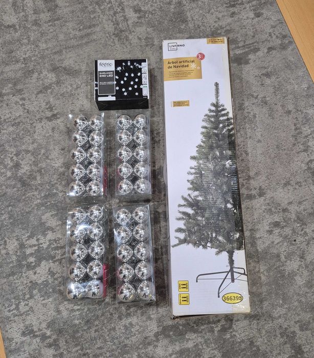 Kit Árvore de Natal + Decorações + Iluminação