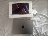 MacBooka Pro 16” (2023) z M2 Pro, 16 GB RAM i 512 GB SSD