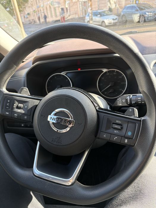 Nissan rogue 2022-2023