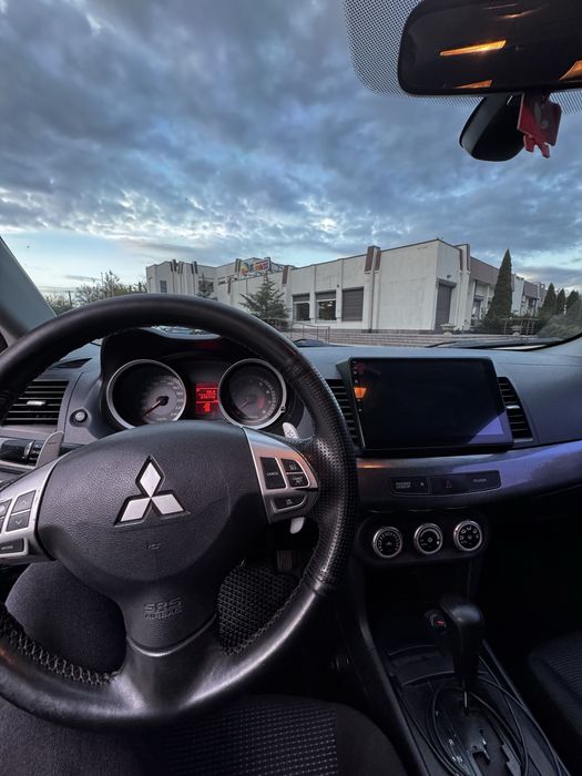 Продам Lancer X (10) 2.0