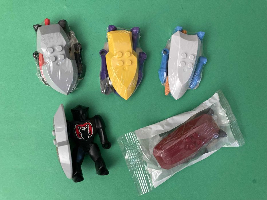 Lote de 5 Brindes da Nestlé Lego Knights Kindom Antigos