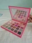 Palete sombras Morphe x Jeffrey Star