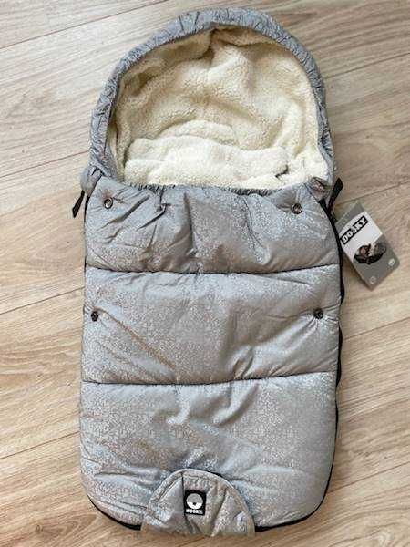 ŚPIWOREK do wózka SANEK na JESIEŃ zimę DOOKY Frosted Silver Sky