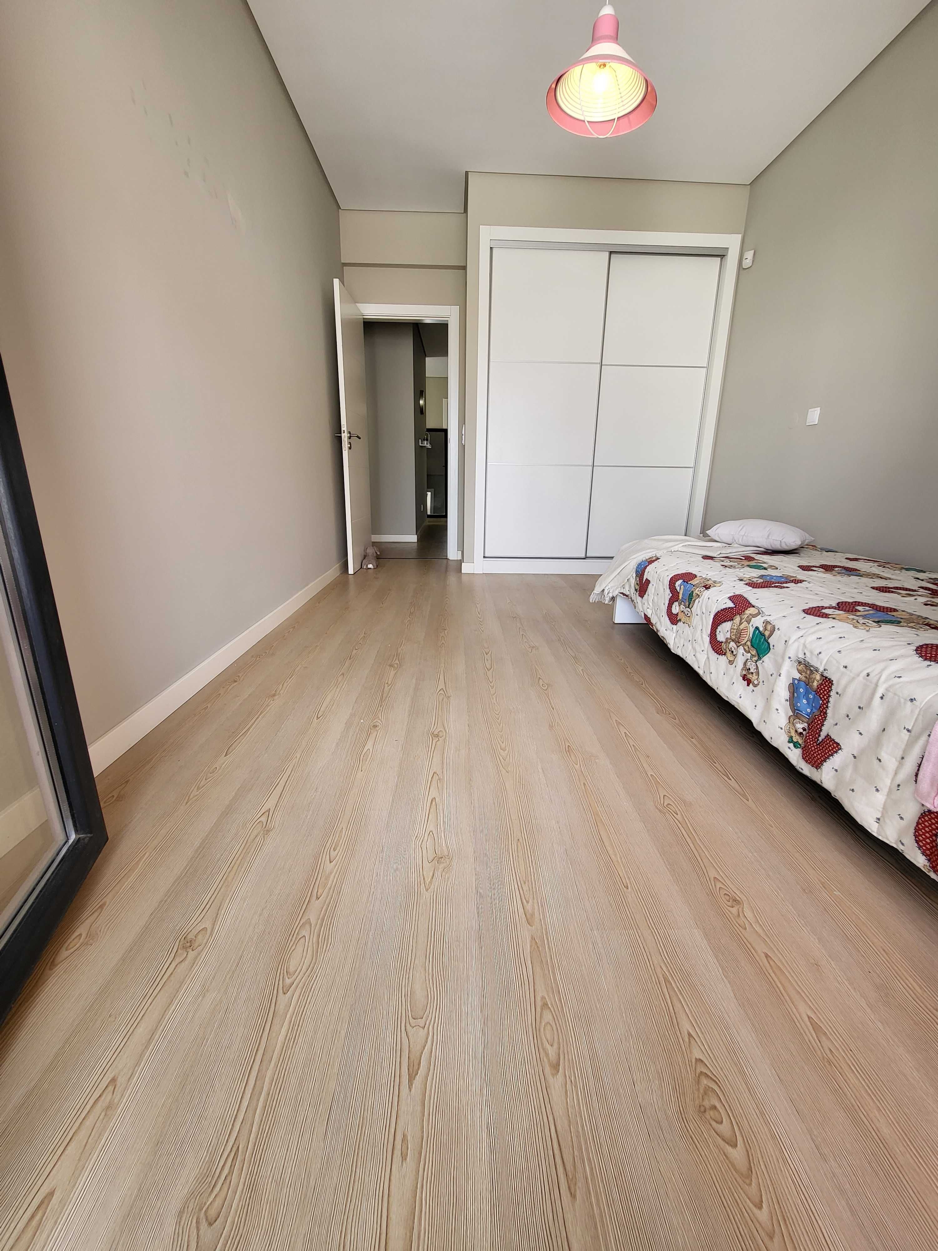 Cama solteiro ou criança