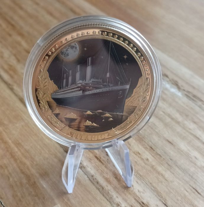 Moeda Titanic Pintadas - 2 Unidades Disponíveis