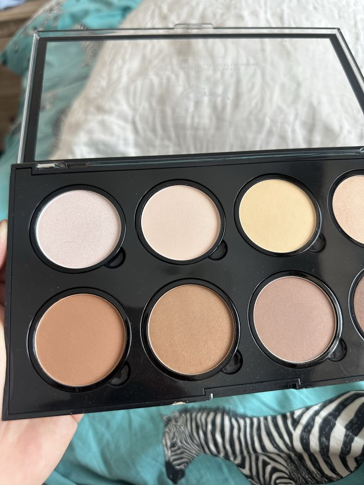Paletka do konturowania nowa NYX