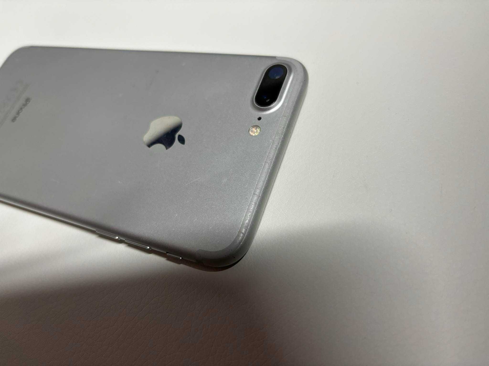 iPhone 7 Plus 32 GB Srebrny