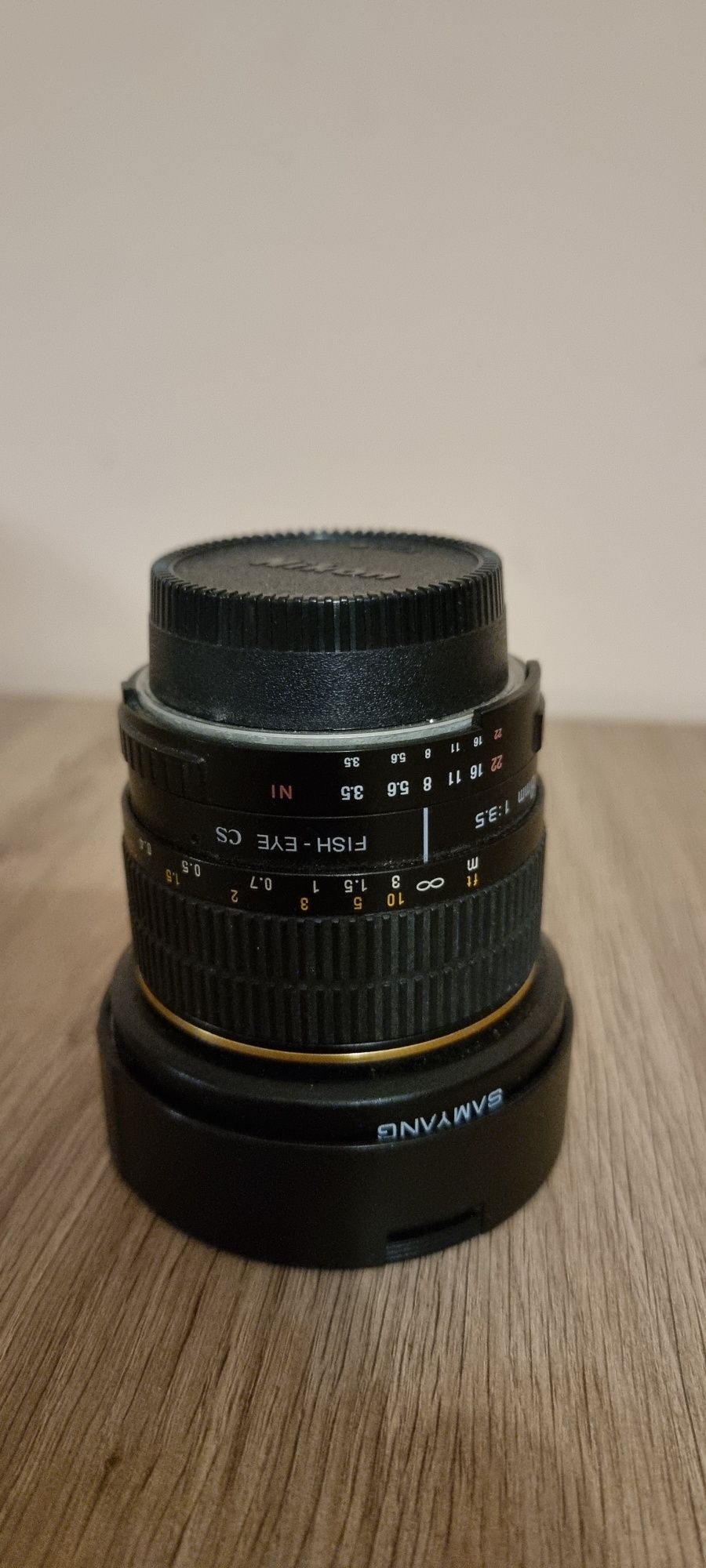 Samyang 8 mm f/3.5 mocowanie Nikon F