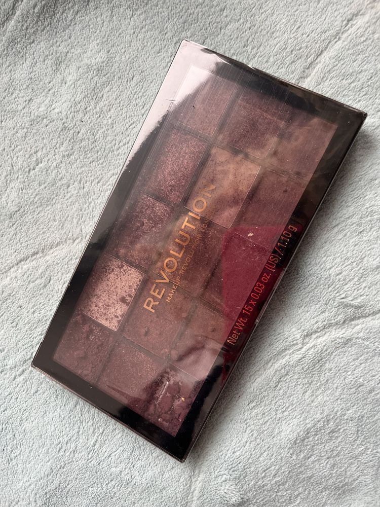 Paleta cieni Make Up Revolution Iconic 3